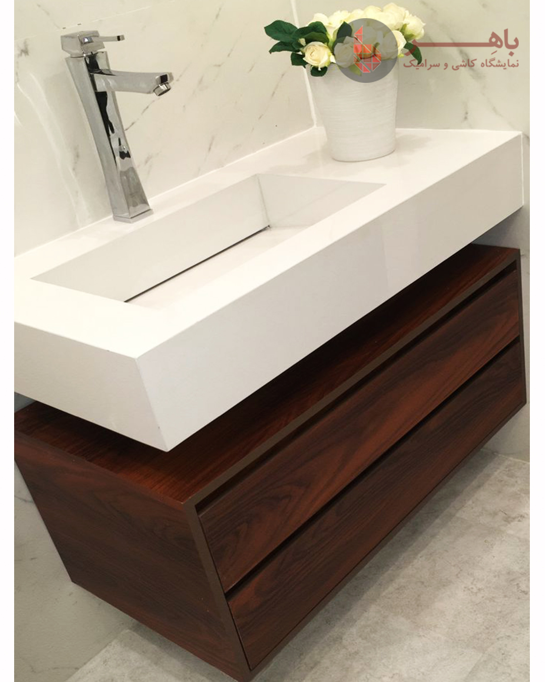 روشویی کابینت دار دو کشو با طرح چوب